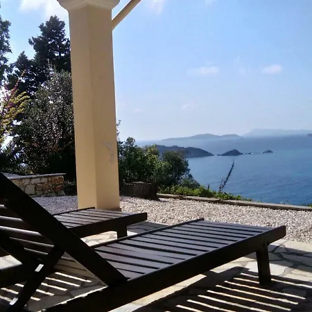 Villa With Stunning Views Near
